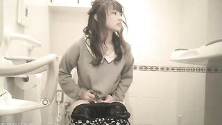 digi-tents ヤングガールトイレ 11-15 voyeur jp 150526 04