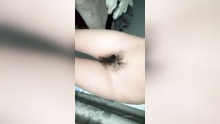 新たに流出した動画：河南省出身で2002年生まれの王夢英という女性が、ヌードローン詐欺に関与し、担保として自慰行為の動画を投稿していたこ china 01-270526
