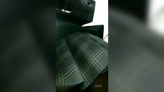 逆さ撮り スカートにぶっこみをしてみたno 14 顔撮りあり voyeur jp
