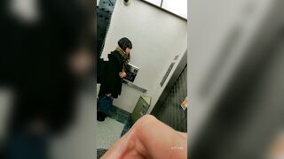 逆さ撮り スカートにぶっこみをしてみたno 16 顔撮りあり voyeur jp