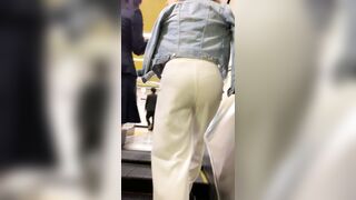 高画質 露出狂 透け透けのドエロいtバックol ムッチリデカ尻の弾力のある肉尻を公開 164 voyeur jp