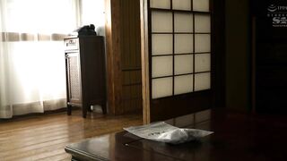 SSNI-524 Female student is repeatedly raped by middle-aged men who... Reducing Mosaic JAV