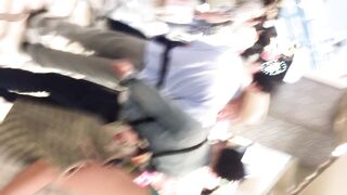 新フルhd高画質パンチラ逆さ撮り246 セクシー クールビューティー美少女が魅せるホワイトパンティーと尻と背中まで voyeur jp