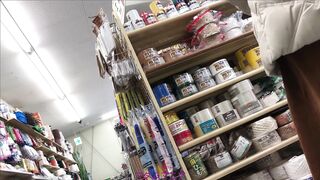 綺麗な奥様のスカートの中の秘密part43ライトアップ編22 2 voyeur jp