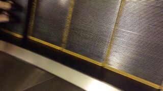 パンティ連続盗撮5days 上品マダム編 晩秋ver② voyeur jp 03