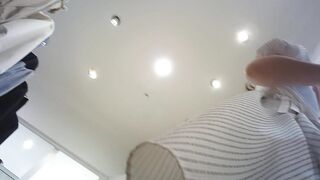 4k画質 純白食い込み生パン 白ワンピの接客お姉さん voyeur jp