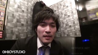 BOY STUDIO – BOY 463 – 再編集！誠実系スーツ男子を逆ナンパ！そのままビデボで即抜き！ gays