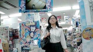 高画質 制服娘逆さ撮りｎｏ５ voyeur jp