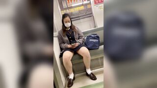 某有名学園0３ 痴女 乗客無視で大開脚 最強jk天使ちゃん voyeur jp