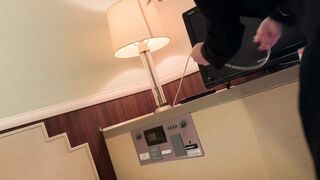 禁断 ホテルマンのお姉さんのパンチラ盗撮16 voyeur jp