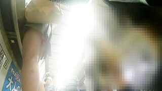 顔モザイク無 fhd 駅構内で見つけた派手派手jk 見た目通りの赤pパンチラをget voyeur jp