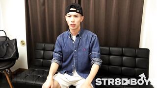 STR8BOYS – SBM 0550 – 【THE FIRST TAKE 面接編 】AV面接と聞かされてきた飲食転勤27歳爽やか細身巨根がいつの間にか男を受け入れキス&アナル弄りに恍惚のモロ感激射! gays str8