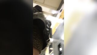 コロナ前お姉さん達のパンティ事情 最終作品 voyeur jp