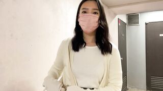 パンツ買取交渉 巨乳美人妻の脱ぎたてパンツ 嫌々ながらも承諾し さらに娘達のまで voyeur jp