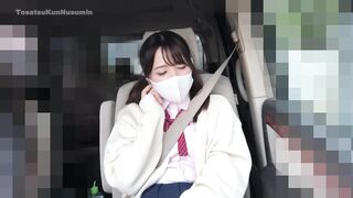 スケスケ食い込みおぱんちゅがズレて 動く度に ムチッ むぎゅ っと肉感おマ コが躍るj〇ちゃん 車内デートパンチラ voyeur jp