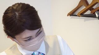 ホテルウーマン大開脚 パンティがズレてマン毛ハミ出しちゃった 美しすぎる顔からは想像出来ない股間を2日連続でじっくり堪能 voyeur jp
