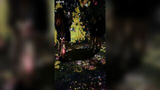 鏡の世界を写撃2 超高画質パンチラ編 voyeur jp