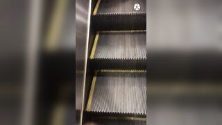 olさん リクスー新入社員さんのスカートの中撮らせてくれました voyeur jp 02
