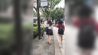 街中で美人お姉さんをストーキングしてパンツ盗撮 19 voyeur jp