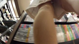 アイドル系ナースのお昼休み パンチラ voyeur jp