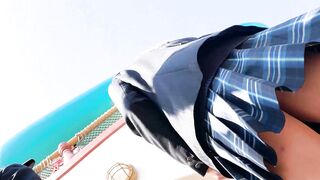 39 夢の国 らせん階段でほぼ真下から制服スト白 ピュアなjkちゃんに声かけ voyeur jp