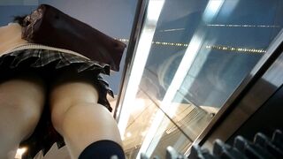 靴亀くん no 12 超ミニスカピンクパンツ女子高生 voyeur jp