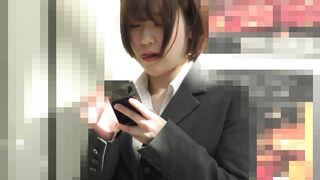 痴漢動画 与 祐希そっくりの萌えカワ新卒ol 紐パンほどきローター挿入 連れ込みイラマでリクスーがザーメンまみれ 高画質 voyeur jp