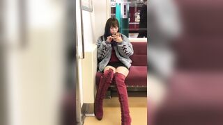 ミニスカニーハイブーツs級ギャル voyeur jp