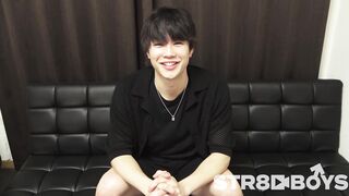 STR8 BOYS – SBM 0510 – 【THE FIRST TAKE 街ナンパ編 】我慢汁ダラッダラ!!激エロ豹変！30分前までバイト中だったハニカミスマイルが可愛すぎる学生君22歳をガチナン gays str8