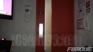 [FUTURE BOY] YI1010943『こんなところでヤッちゃいました!!』大人気!!超淫乱!!爽やかイケメンモデルが今作カラオケで大にスタッフに責めてまさか…!!! gays