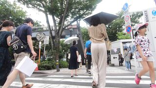綺麗ななお姉さんの尻揺れフォームは素敵 姉勃シリーズ season3 vol 168 voyeur jp
