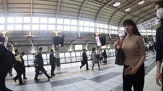 クビレ ロケットボイン美女 voyeur jp